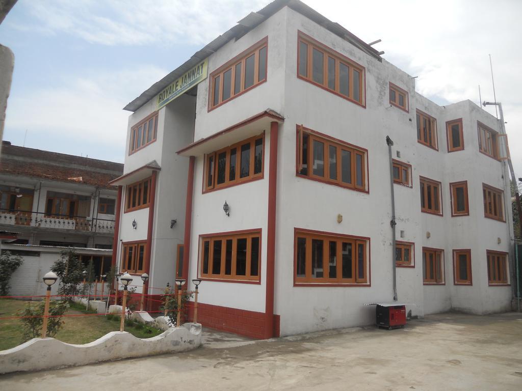 Srīnagar Hotel Royale Jannat المظهر الخارجي الصورة